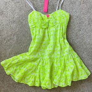 NWT Lilly Pulitzer Briana Eyelet Dress | Pepino Green Mambo | Size 4